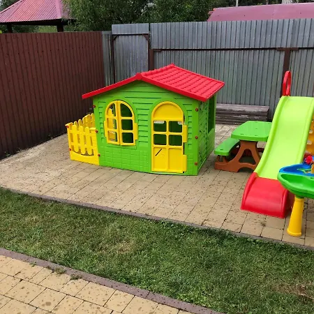 Casa de Férias House By The River Polyana (Transcarpathia)