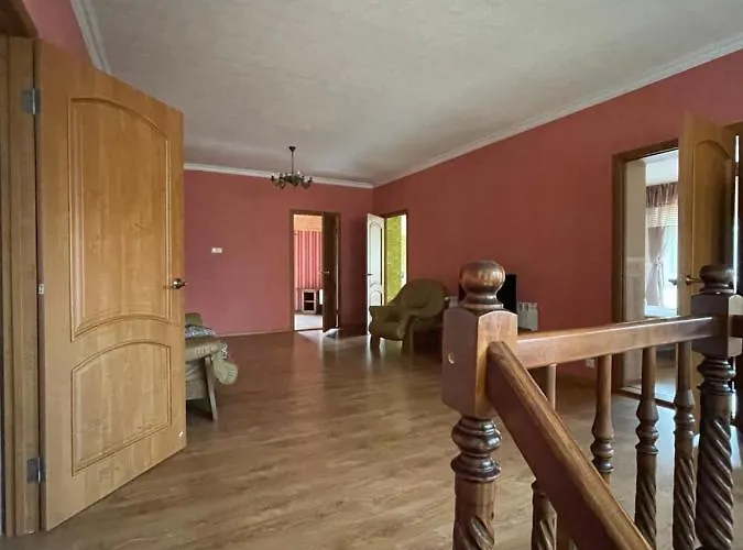 House By The River Vakantiehuis