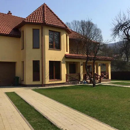 House By The River Holiday home *